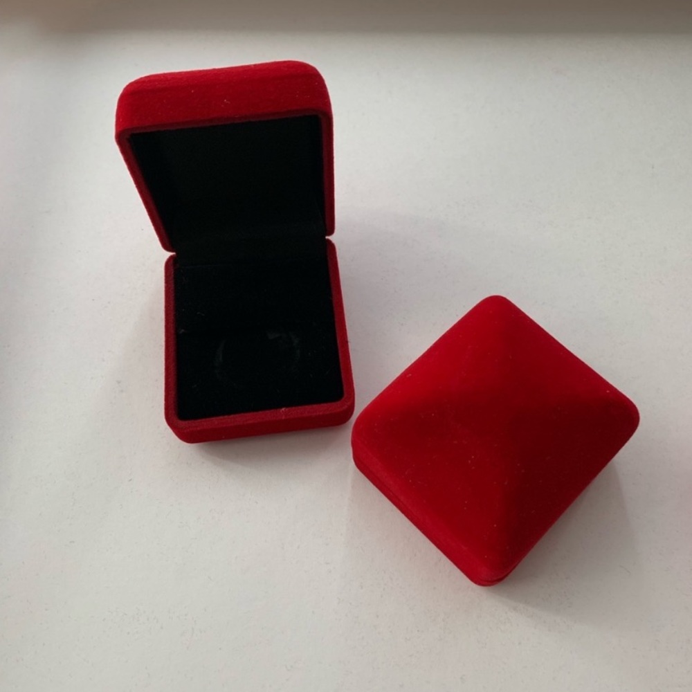 🆕 10 VELVET RING BOXES - Picture 7 of 7